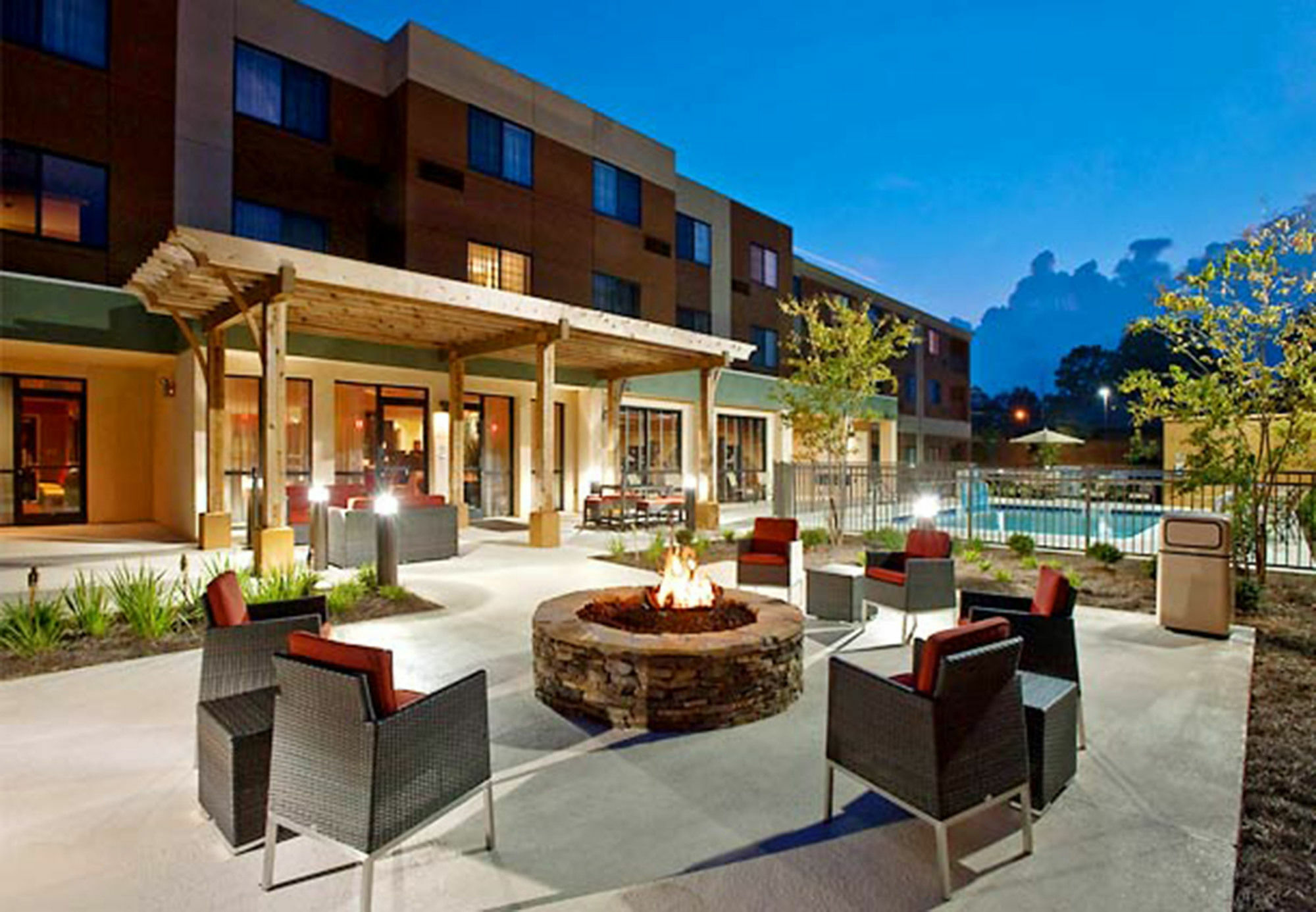 Hotel Courtyard By Marriott Troy Exterior foto